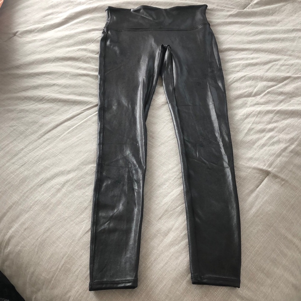 Spanx black faux leather leggings, new!